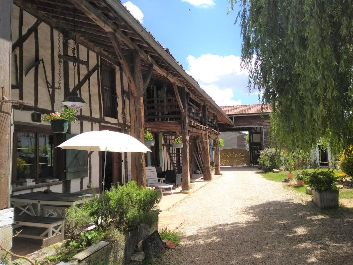 La Varniere Montier en Der Bagian luar foto